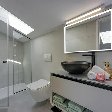 Apartman Aria With Heated Pool And Whirlpool - Happy Poreč